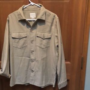 American eagle Men’s button down shirt